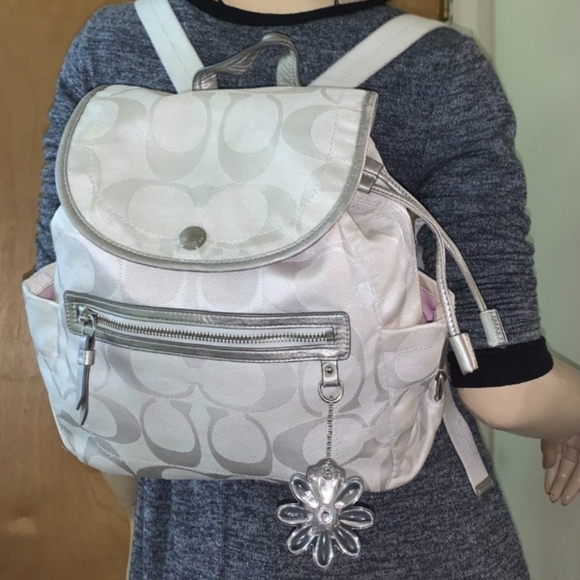 COACH KYRA DAISY White Signature Backpack F19715 - Picture 16 of 16